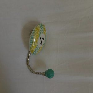 "T" Wall Hook